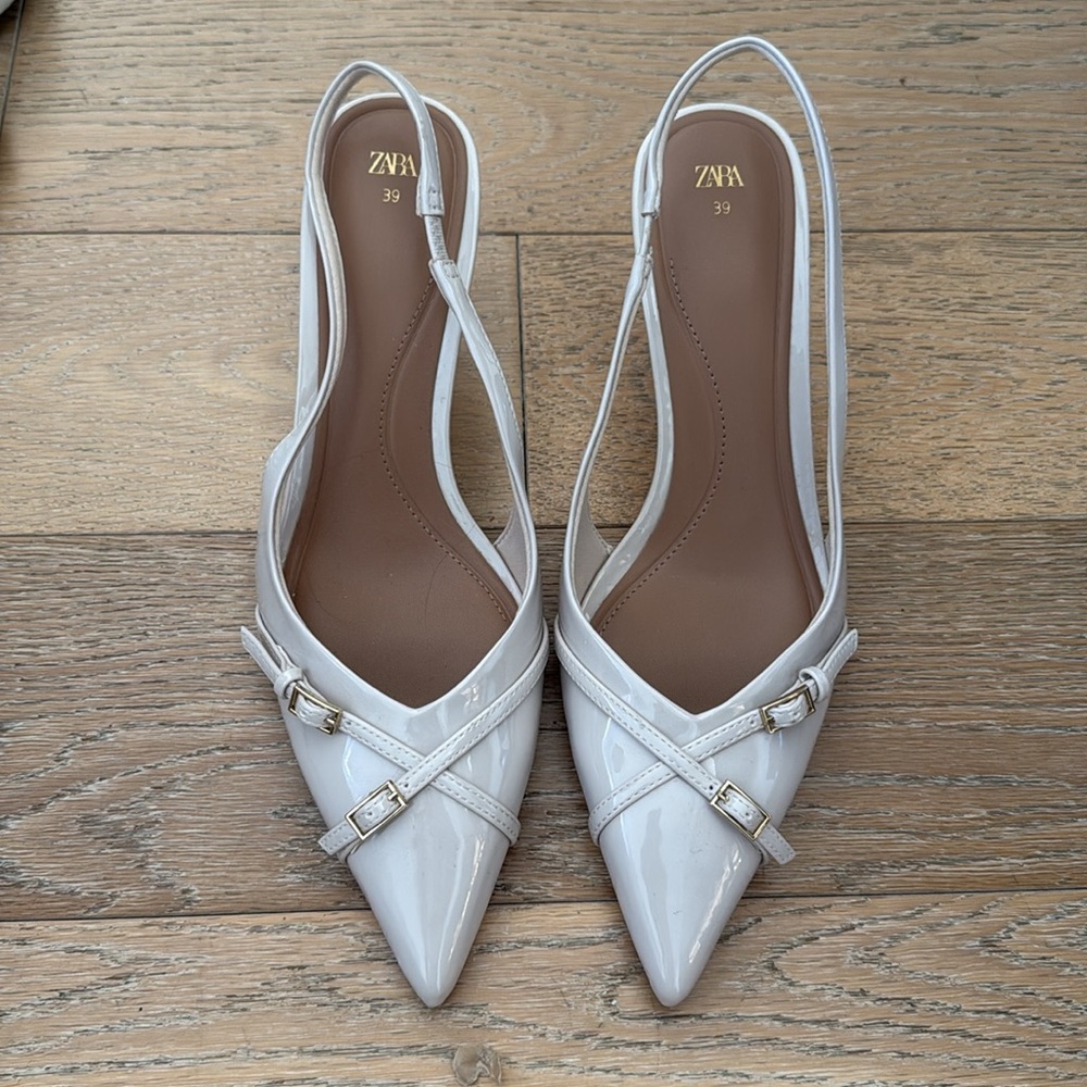 ZARA buckled heeled shoe